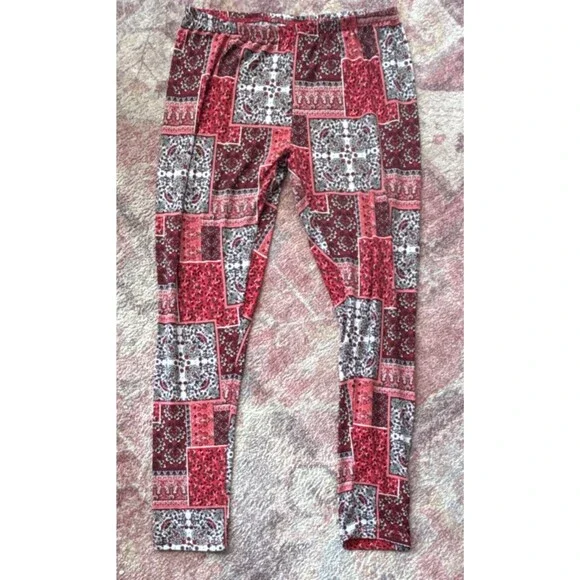 Bobbie Brooks Women's XL Ankle Leggings Pink Red Geometric Stretch 2-Pack - Picture 4 of 7